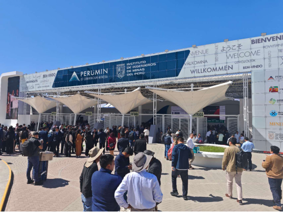 Dongfeng Z9 Pickup Officially Launches in Peru, Debuts at PERUMIN 37 International Mining Exhibition